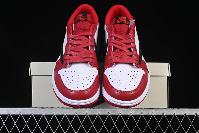 All categories Air Jordan Jordan series basketball shoes Air Jordan 1 Low foreign trade version Travis Scott x Air Jordan 1 Low OG AJ1 Joe 1 undercut low DM7866-101